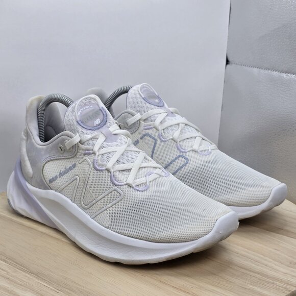 New Balance Fresh Foam Roav V2 Sneakers Womens Size 9.5 Shoes White/Purple - Picture 5 of 9